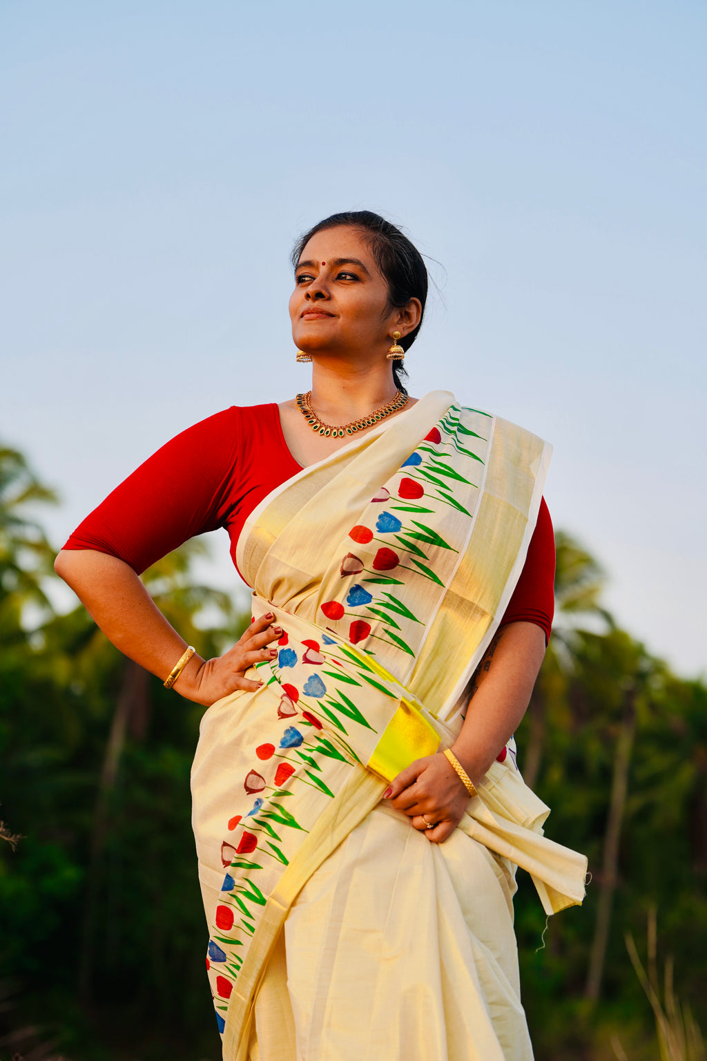 3×3 Golden Tissue Plain Kasavu Saree with Four Color Print
