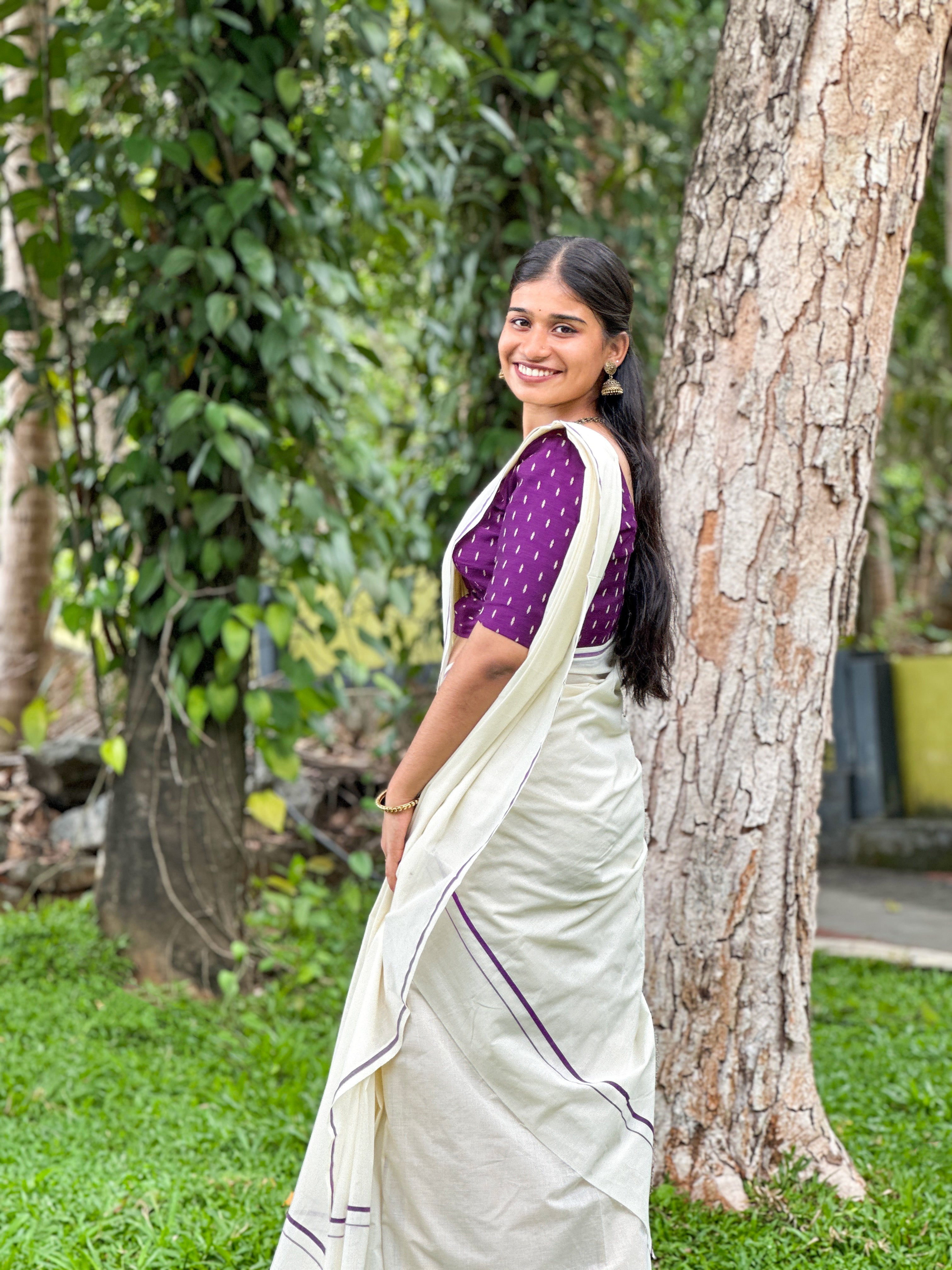 Puliyilakara Set Mundu