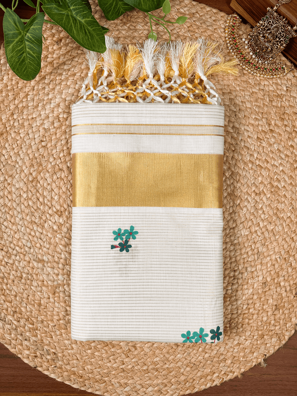 Cotton Half Fine Stripe Kasavu Set Saree