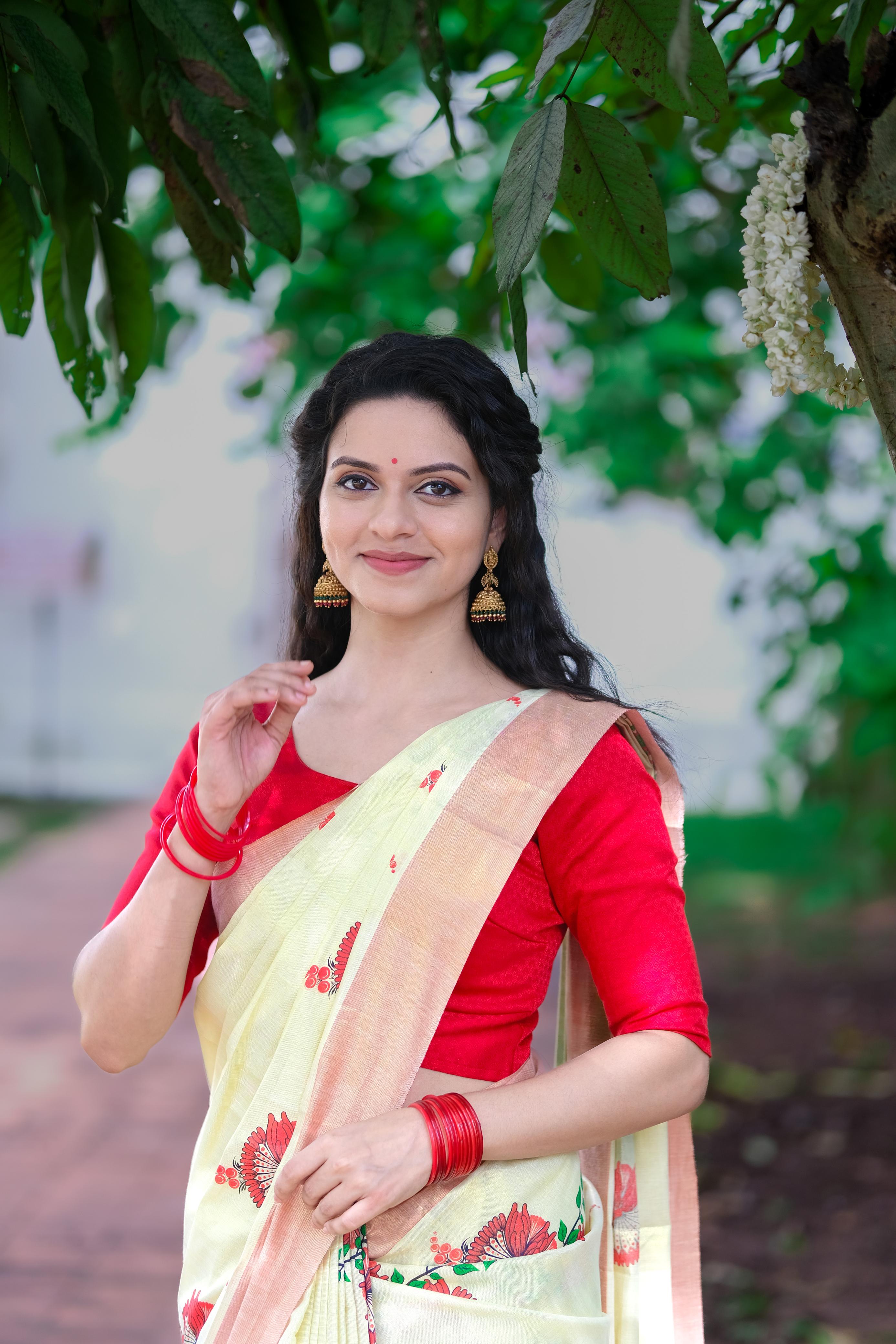 Golden Tissue Printed Set Saree