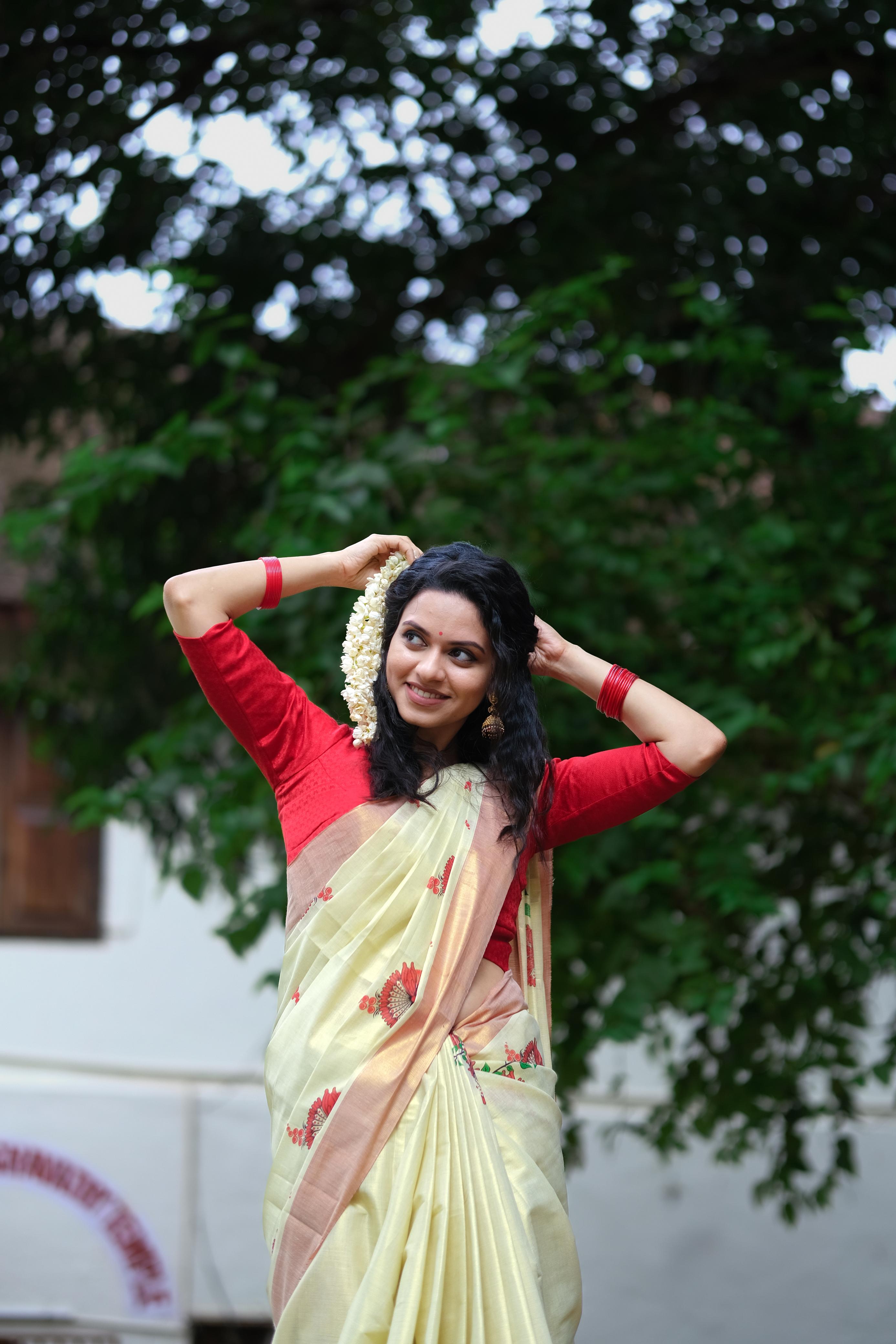Golden Tissue Printed Set Saree