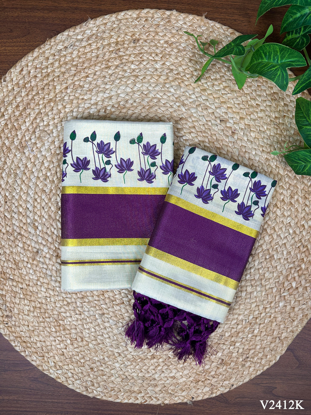 Lotus Printed Tissue Set Mundu