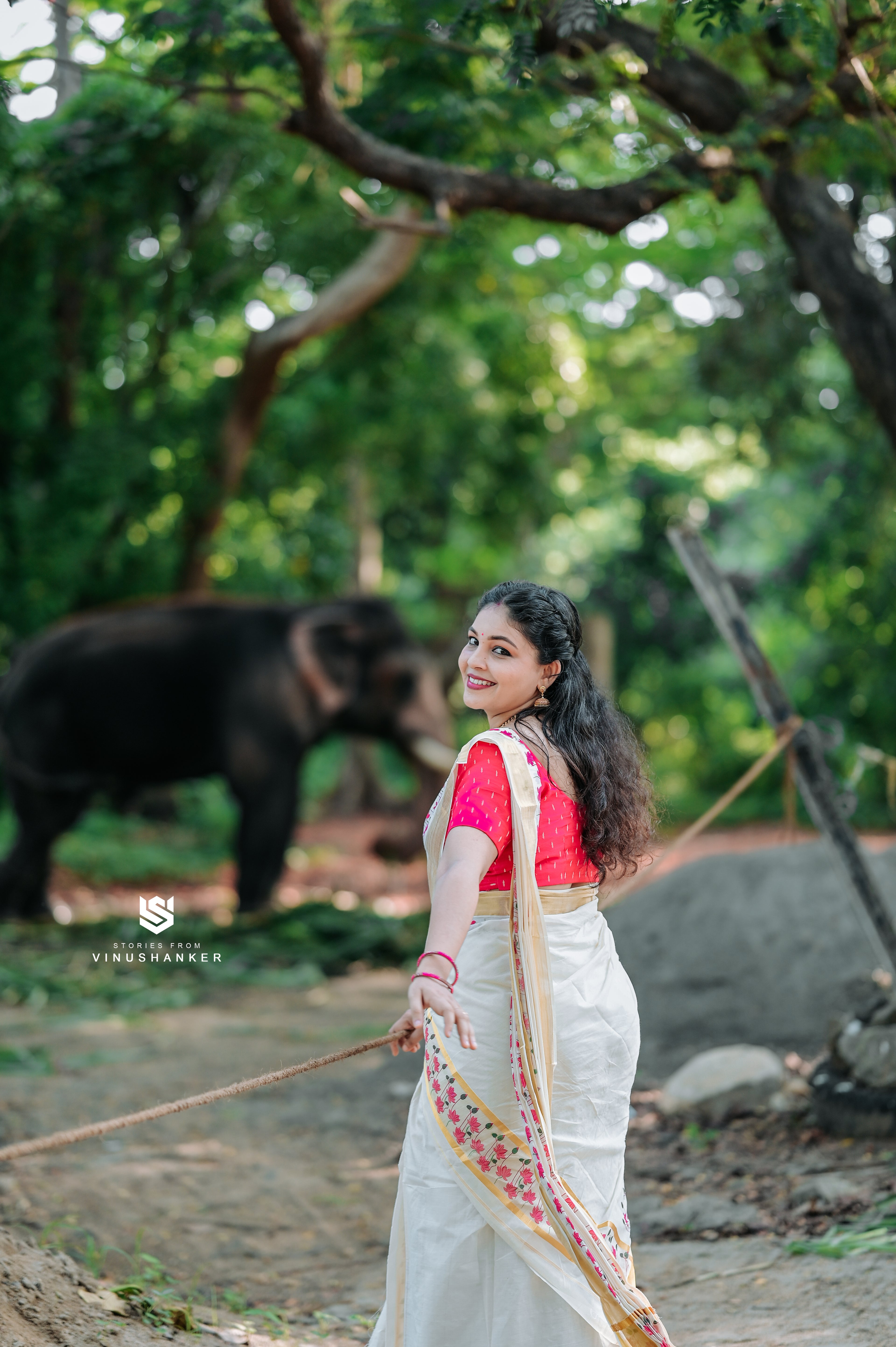 Cotton Kasavu Small Lotus Print Set Mundu