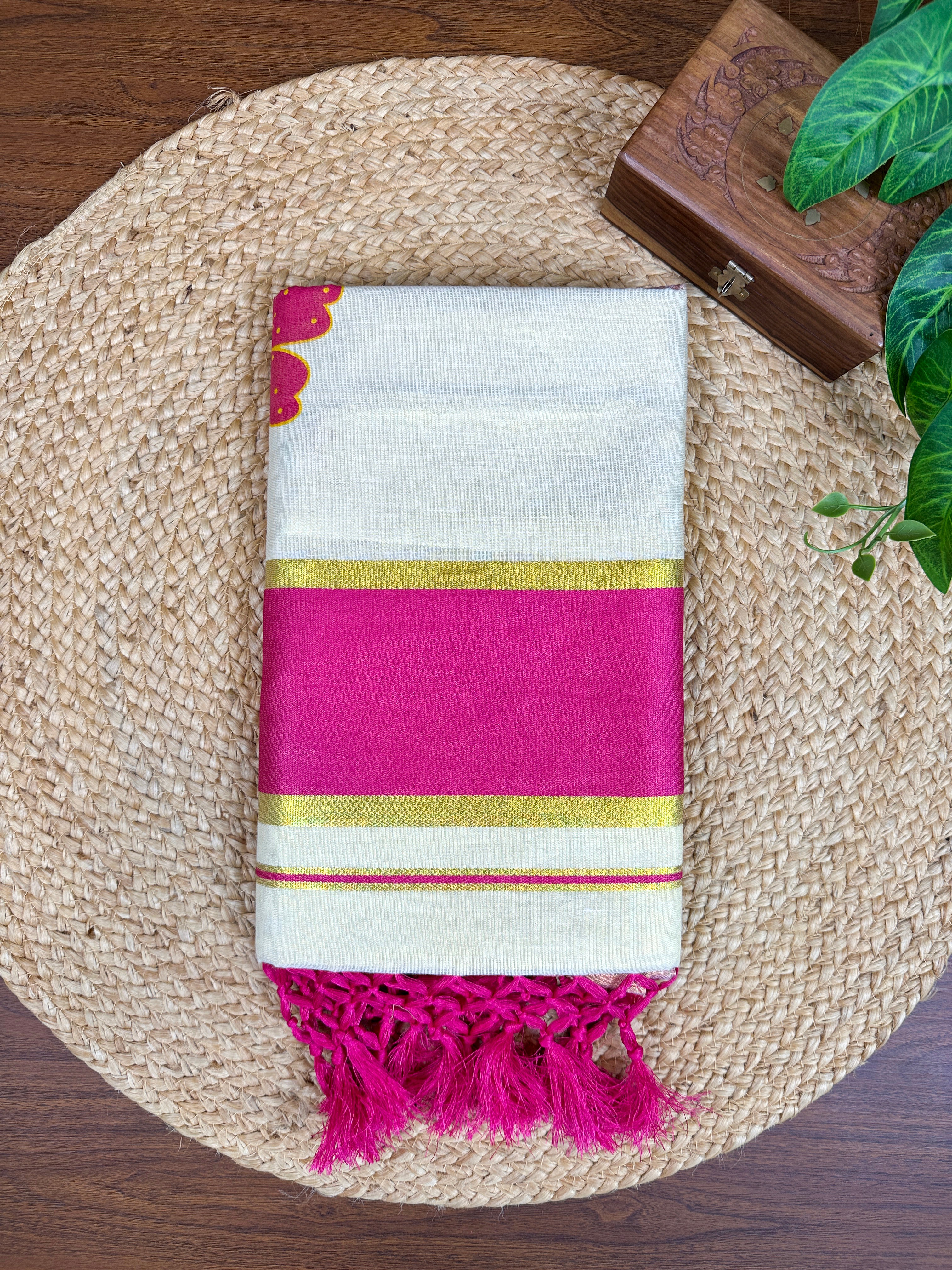 Hand-Printed Kerala Saree with Elegant Kasavu Border