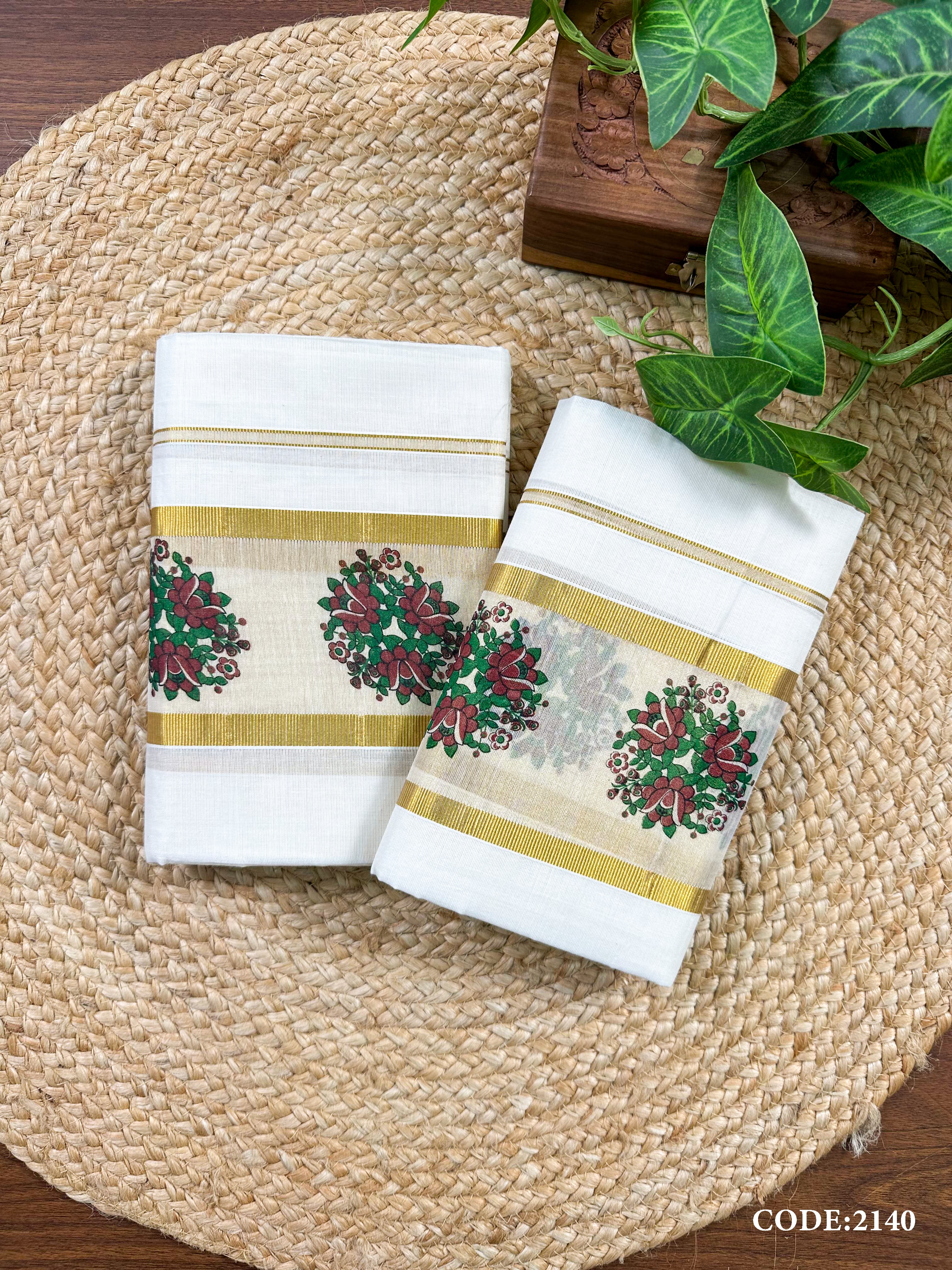 4" Cotton Centre Gap Set Mundu – Round Tri-Color Flower Print