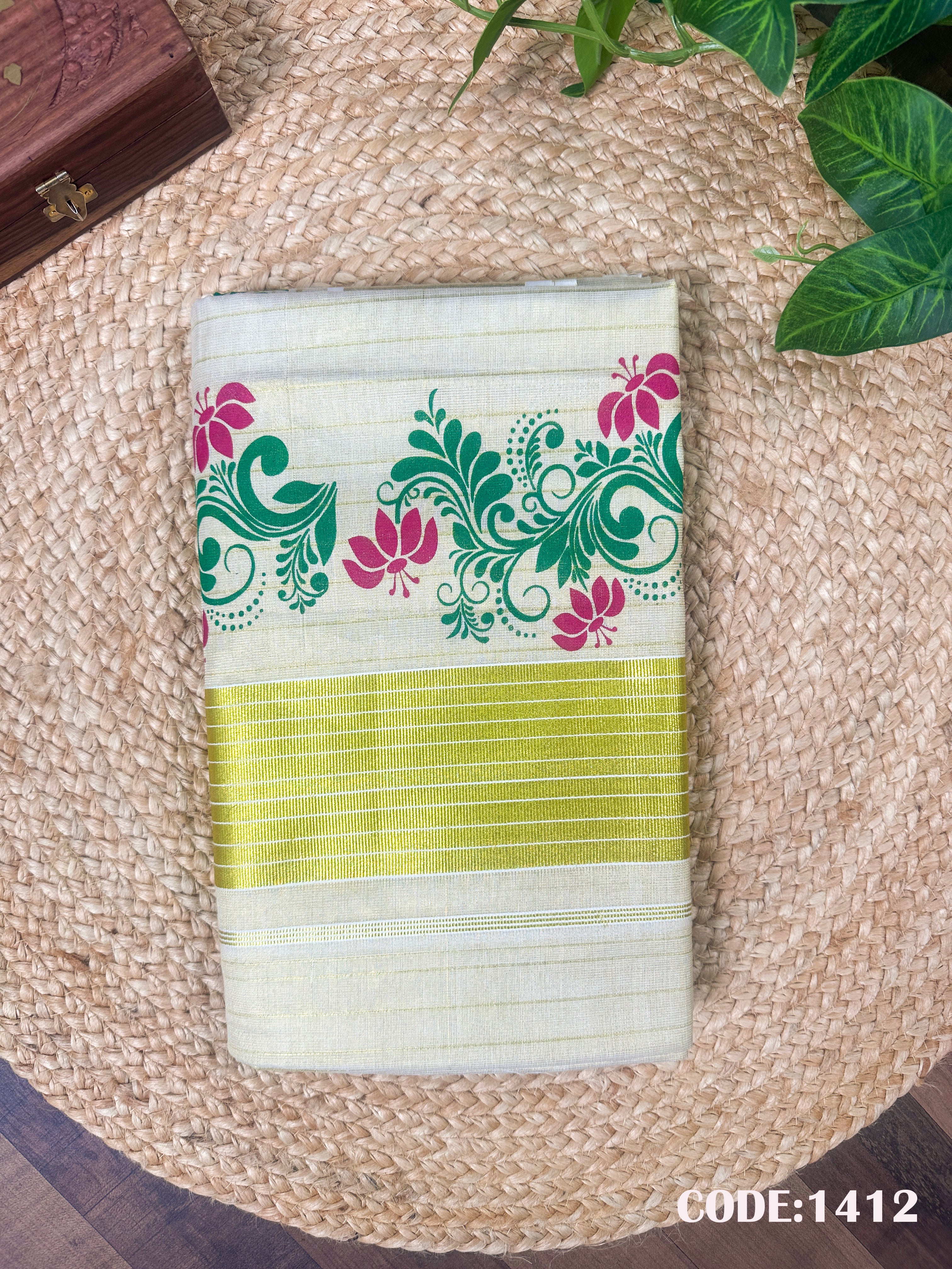 3" Golden Tissue Dual Color Floral Print Stripe Saree