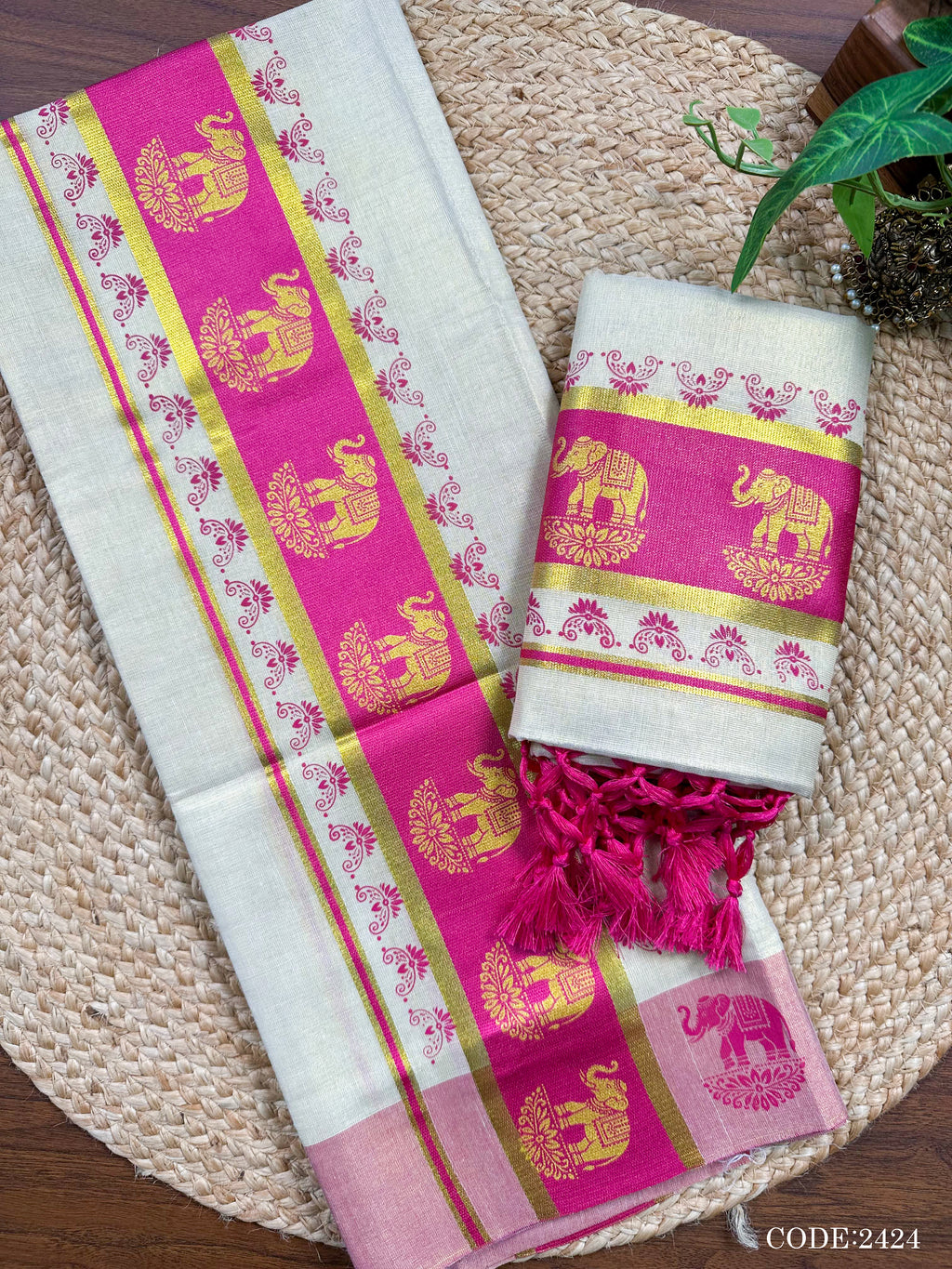 3"GT col Kottaran S.Mundu Elephant print with 2 side chittam with kunjalam