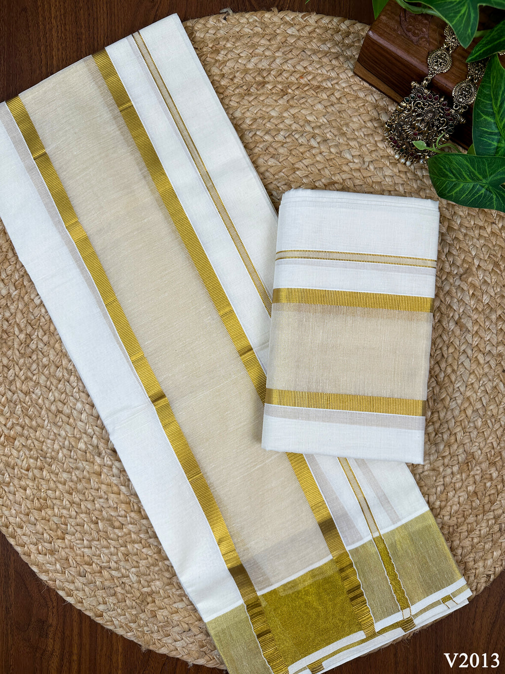 4" Cotton Center Gap Set Mundu